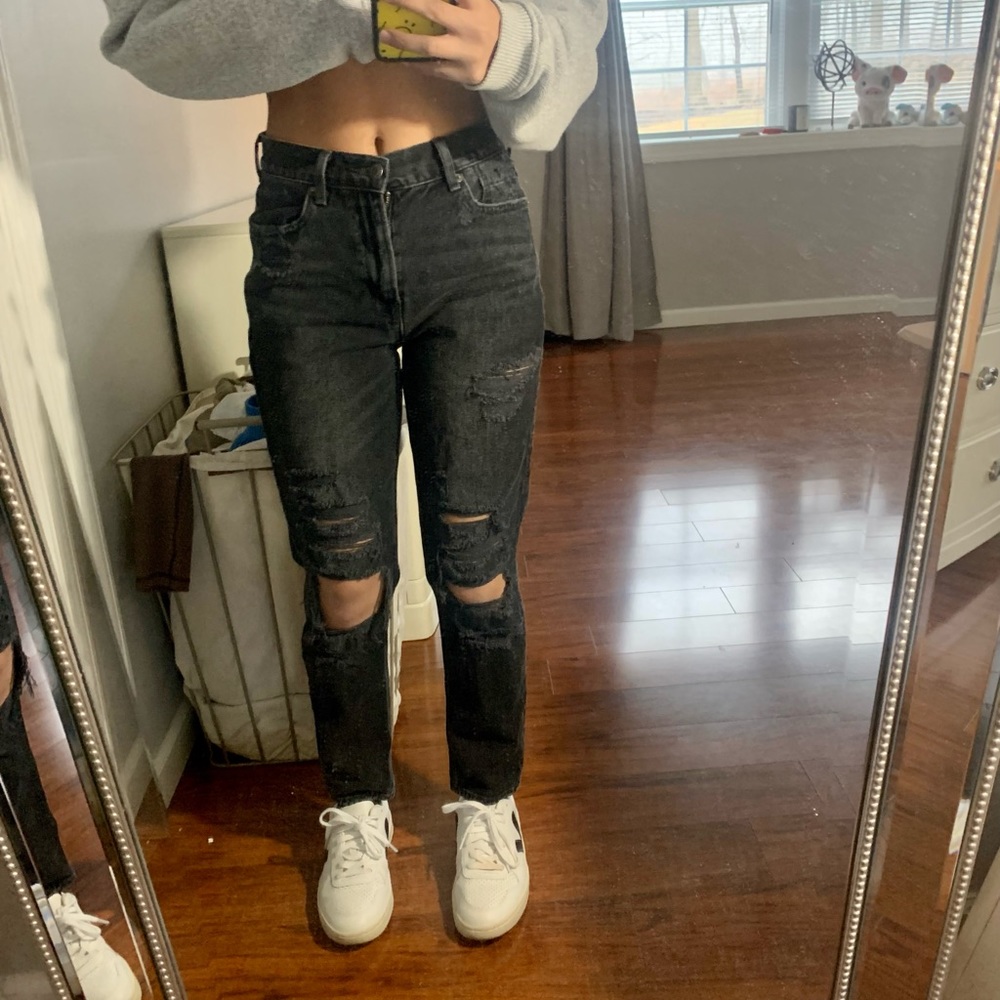 Black Mom Jeans